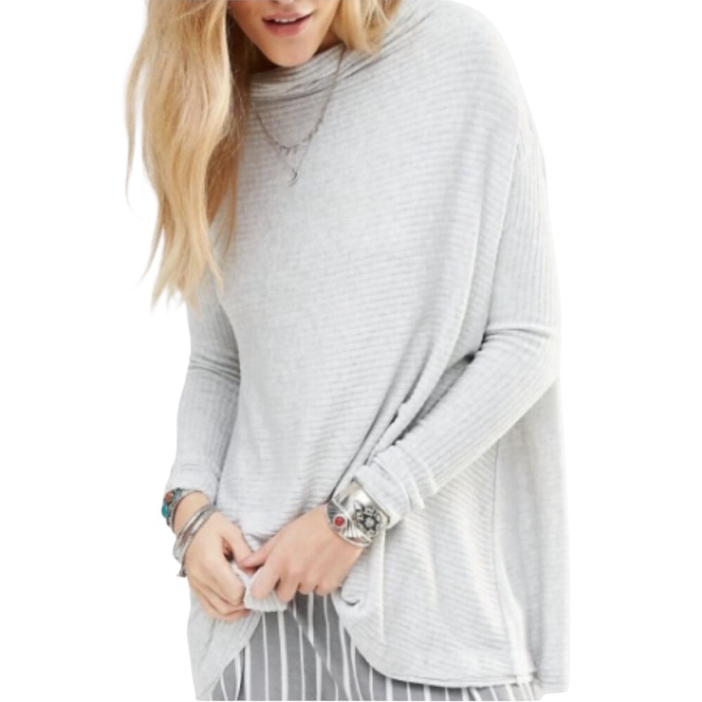 WE THE FREE PEOPLE women's size medium M Lover Split back ribbed oversized top